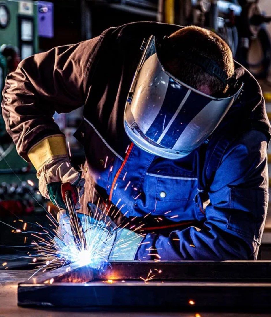 factory-worker-weld